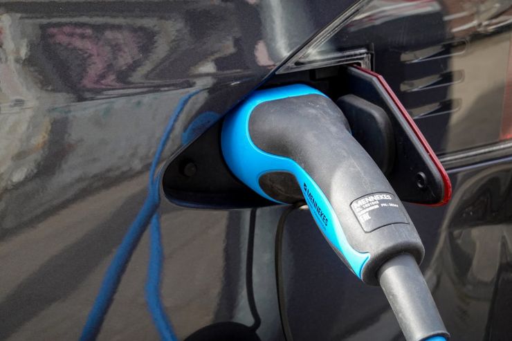 Ricarica auto elettrica