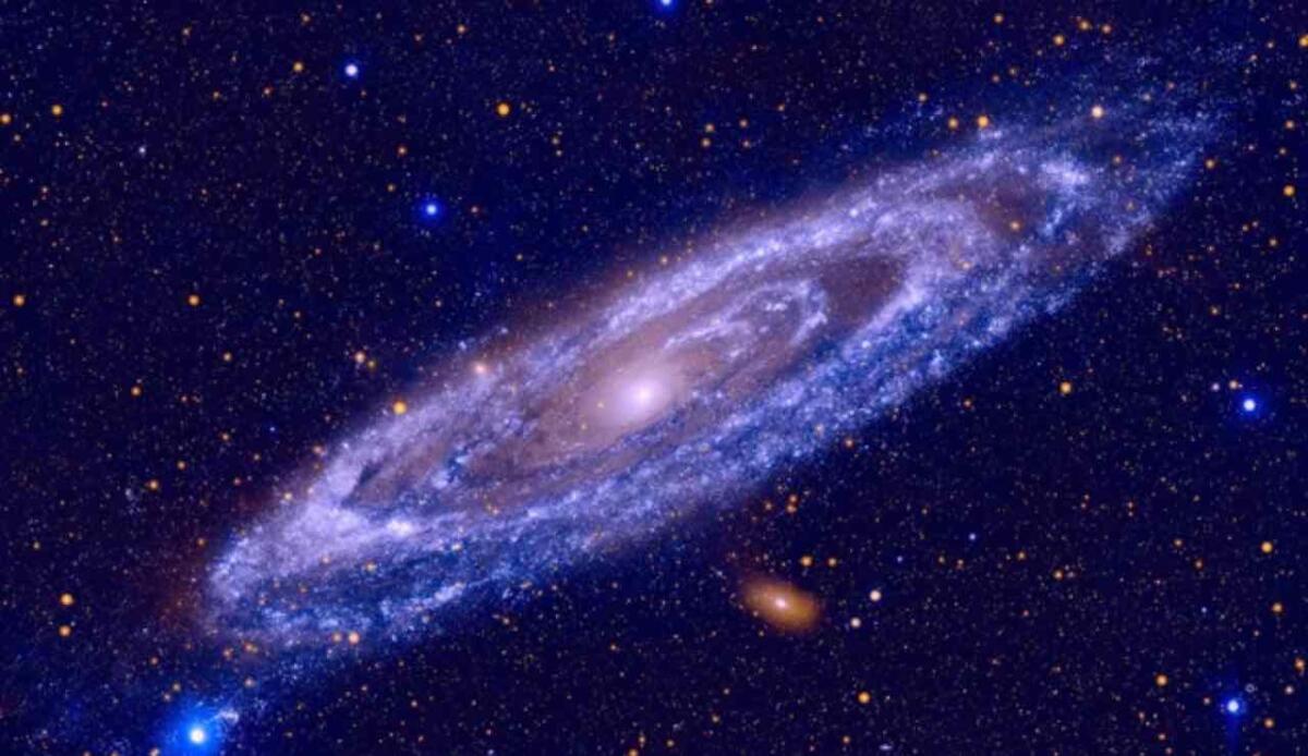 La luce delle stelle inganna: il 30% degli esopianeti studiati potrebbe avere dimensioni e temperature errate - Galassia Andromeda , stelle e pianeti (Depositphotos foto) - www.aerospacecue.it