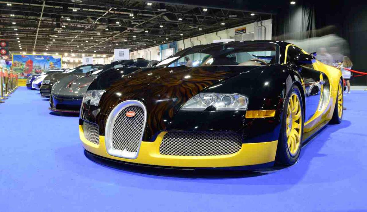 Turbanti, Rolls e Bugatti: la collezione da sogno di Reuben Singh - Bugatti e le altre auto della collezione di Reubens Singh (DepositPhotos) - VehicleCUE