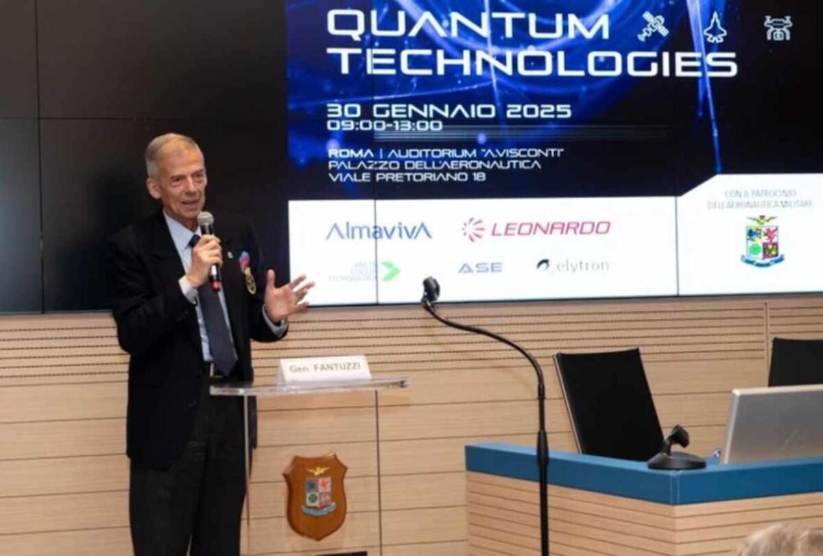 "Quantum Technologies": il CESMA ha organizzato la sua prima conferenza del 2025 - CESMA Centro Studi Militari Aerospaziali il Generale di Squadra Aerea (r) Giovanni Fantuzzi (Valentina Busiello foto) - www.aerospacecue.it