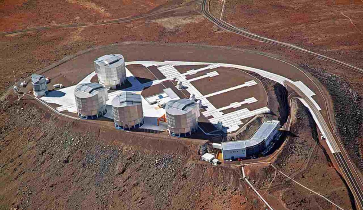 Inquinamento luminoso: il futuro dell’Osservatorio Paranal è minacciato dall’industria - Illustrazione dell'Osservatorio Paranal (Wikipedia ESO FOTO) - www.aerospacecue.it