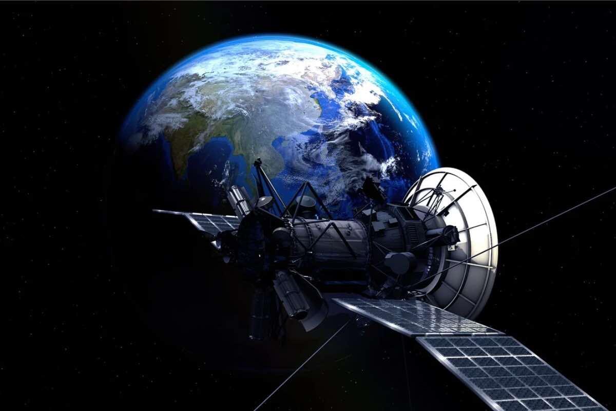 Preoccupa il numero crescente di satelliti attorno la Terra: cosa si rischia? - I satelliti della Terra continuano a preoccupare - Aerospacecue.it (DepositPhoto)