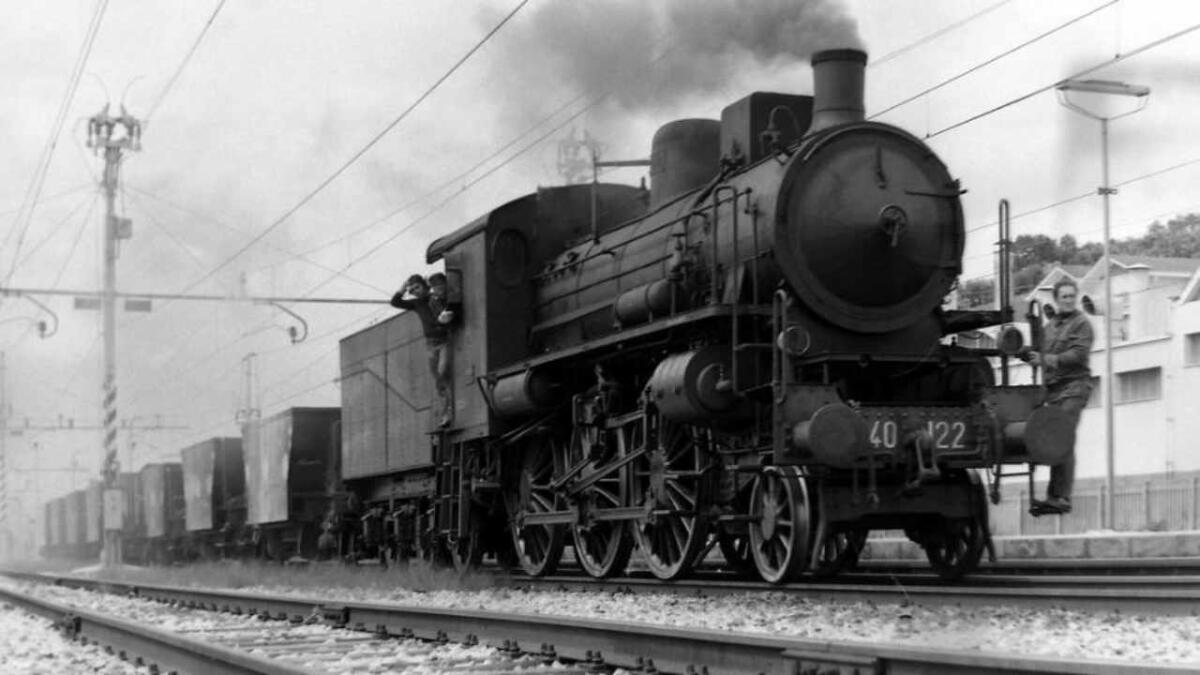 Dai Borbone ai Savoia: come i treni hanno accelerato l’Unità d’Italia - Locomotiva risalente al 1800 (Fondazione FS foto) - www.vehiclecue.it