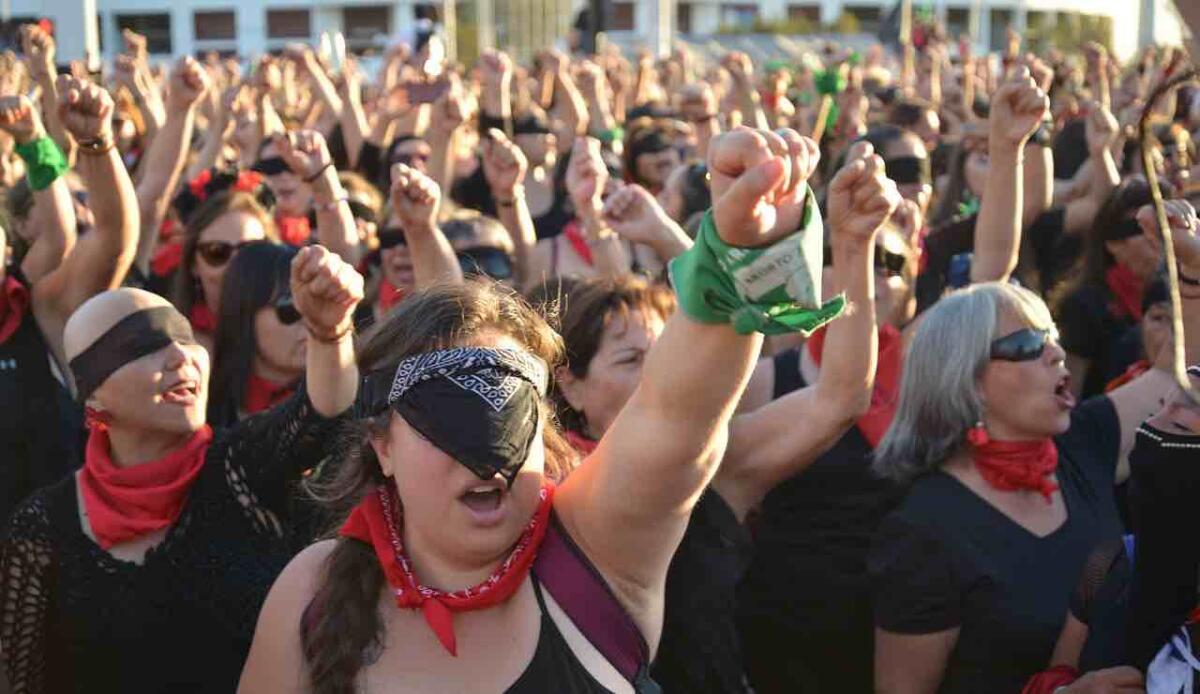 Croazia, boicottaggio della spesa: vendite giù del 53% nel primo venerdì di protesta - Protesta di gruppo (PIXABAY FOTO) - www.managementcue.it