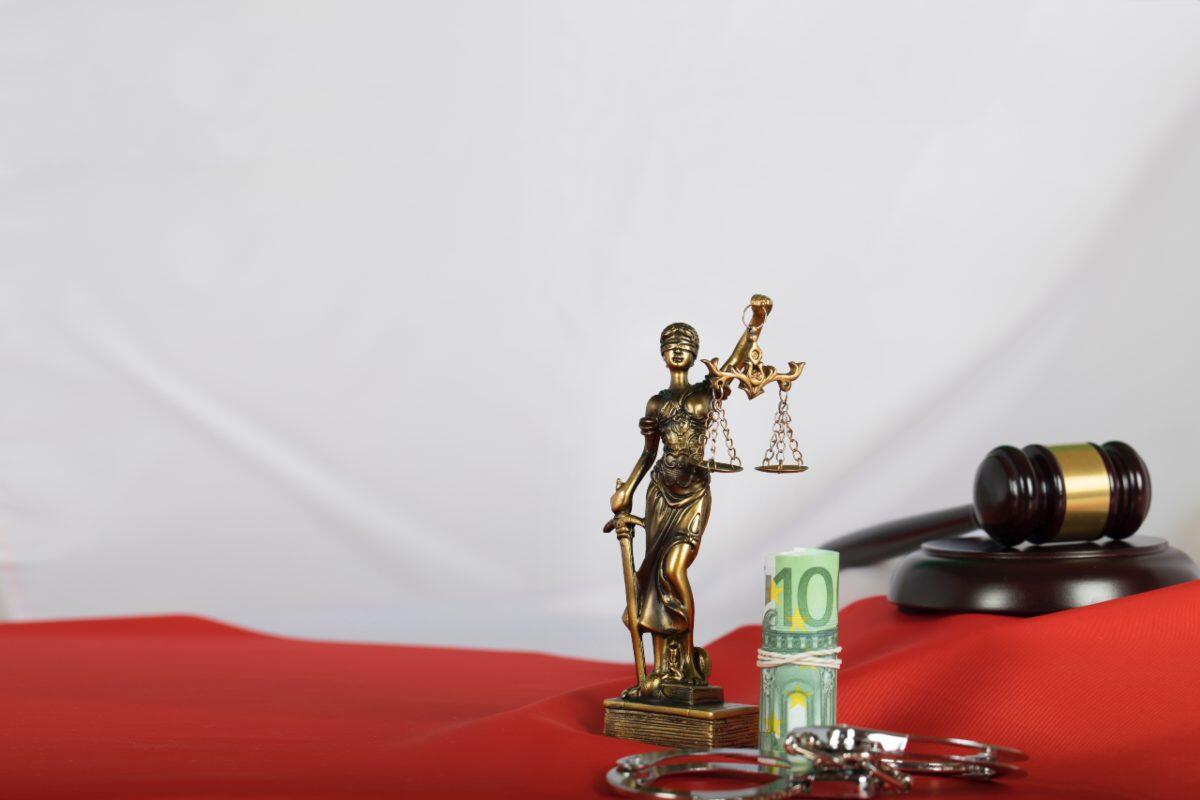 Approfondimenti chiave sulla legislazione italiana in materia di gioco d'azzardo - Bribe Stock photos by Vecteezy
