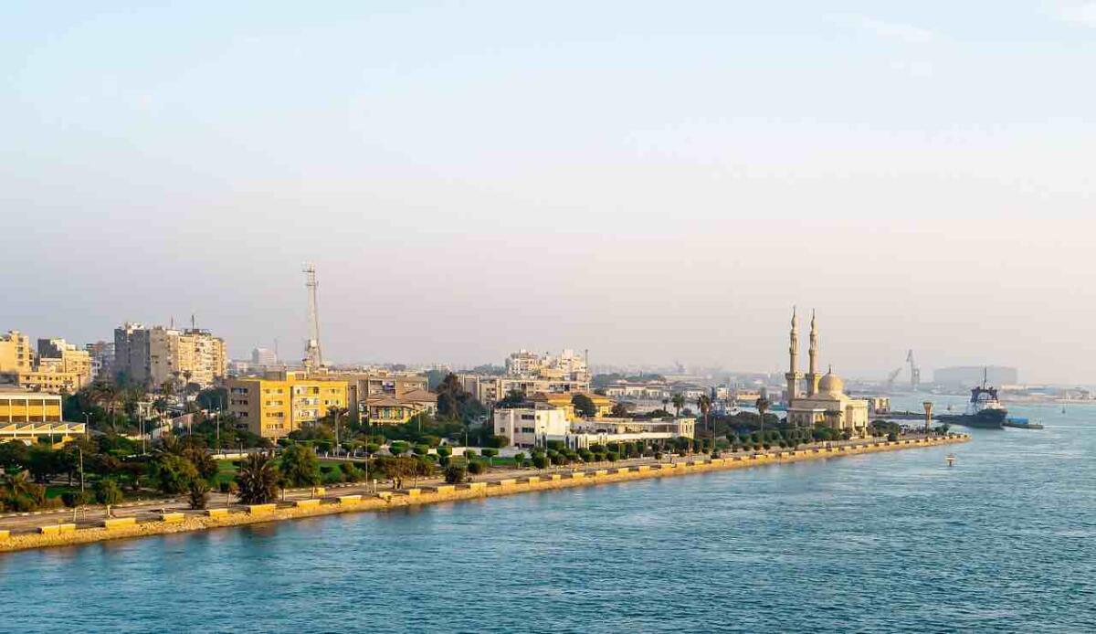 Il Canale di Suez: l’arteria che ha cambiato il commercio mondiale - Canale di Suez (PIXABAY FOTO) - www.marinecue.it