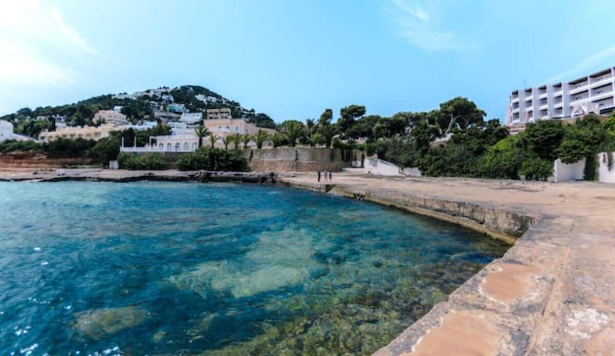 Estate 2025, tutti sognano le mete dei Vip e perdono occasioni da paura | Qui non trovi folle oceaniche, ma stai da Dio - Estate, le vere mete da visitare nel 2025 per convenienza e bellezza (Freepik Foto) - www.marinecue.it