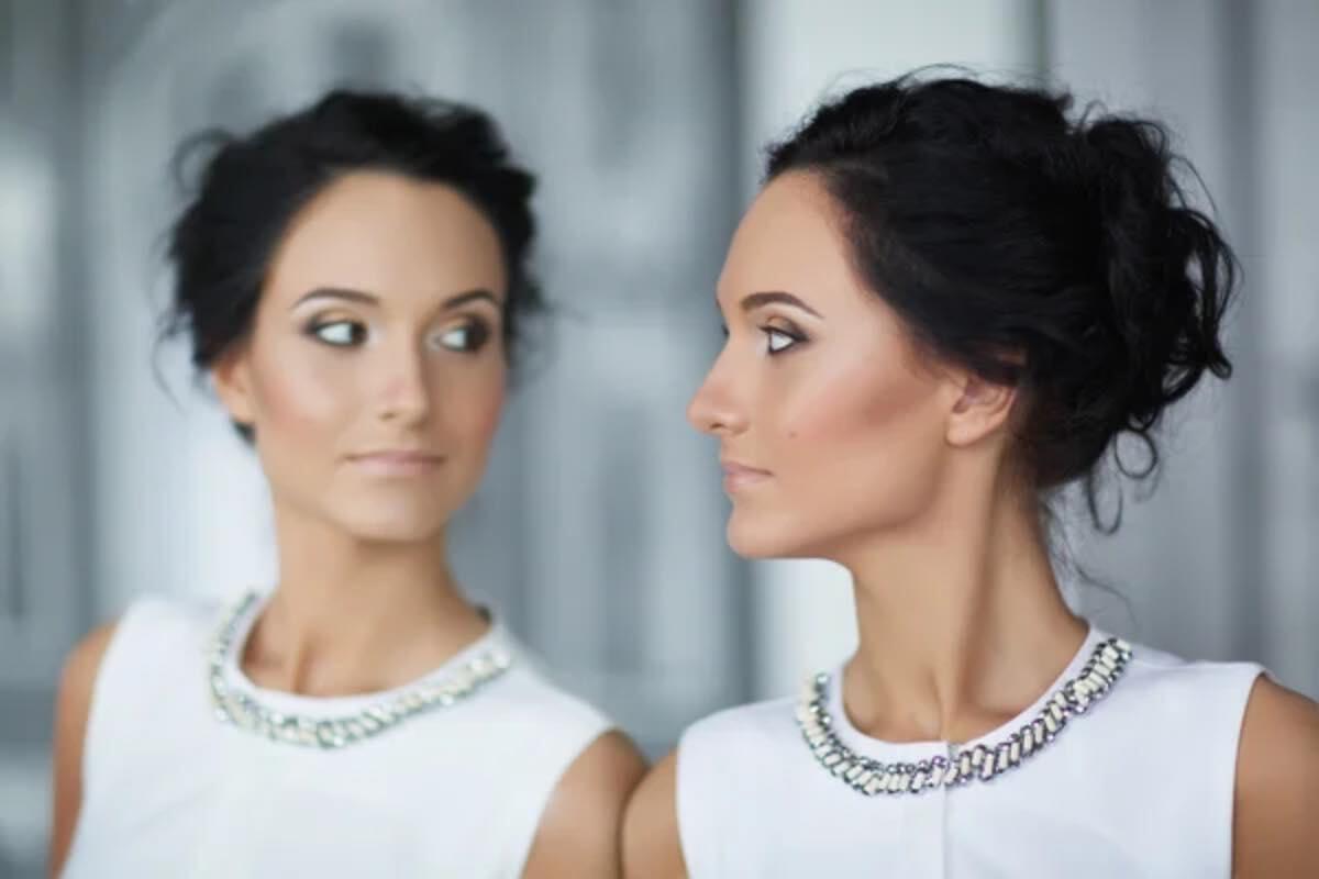 Doppelgänger, persone non imparentate condividono alcuni tratti genetici - Doppelgangerismo, condividere tratti genetici con persone con cui non siamo imparentate - Sciencecue.it (DepositPhoto)