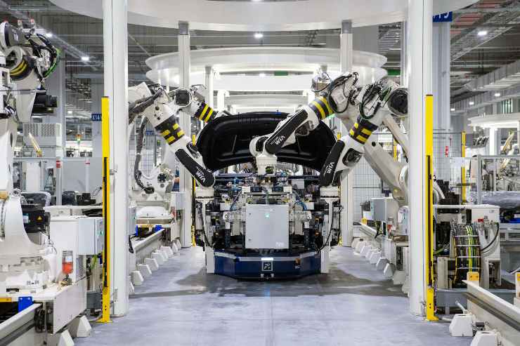 Illustrazione di una fabbrica automatizzata (Pexels FOTO) - www.managementcue.it