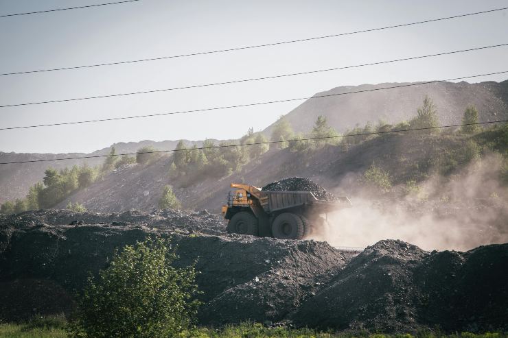 Illustrazione di un'estrazione mineraria (Pexels FOTO) - www.energycue.it