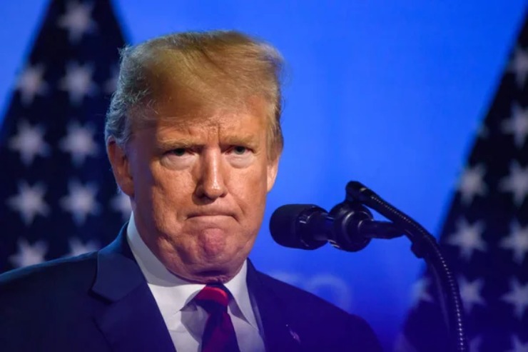 La decisione di Trump sui dazi (Depositphotos foto) - www.vehiclecue.it