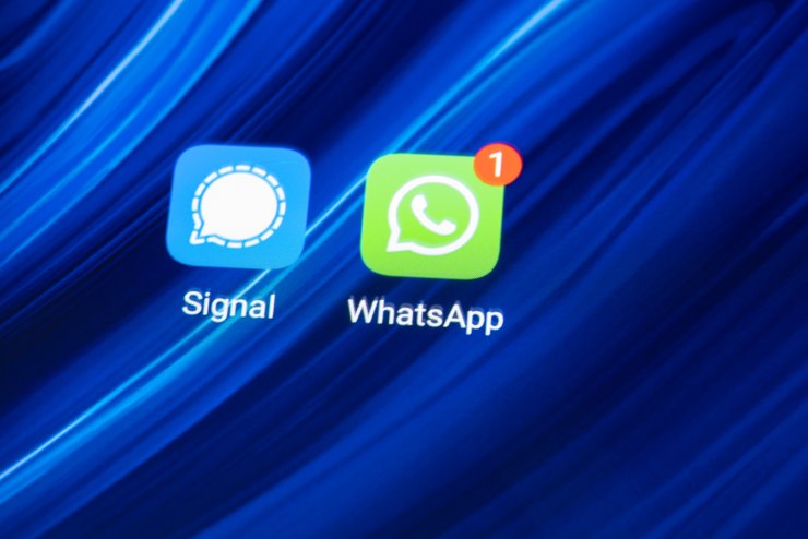 Spyware, a rischio conversazioni su WhatsApp e Signal (DepositPhotos) - SystemsCUE