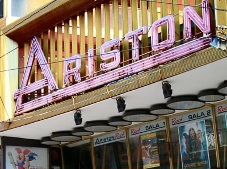 Teatro Ariston, la sua storia dalla nascita a Sanremo (Wikipedia Commons Foto) - www.buildingcue.it