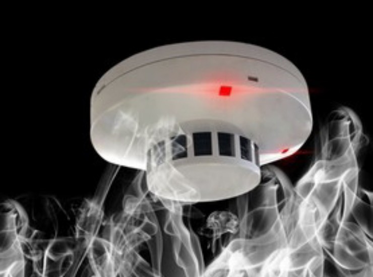 Evacuatori di fumo e calore, ecco i migliori sulla piazza (Shutterstock Foto) - www.buildingcue.it