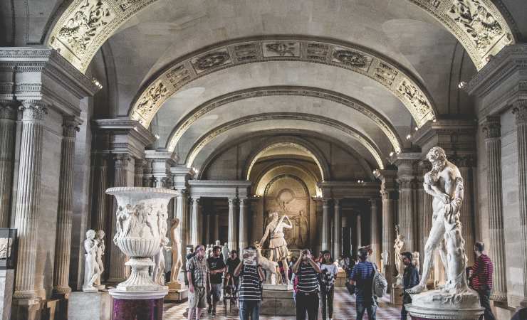 Il museo registra ogni anno cifre da capogiro (canva.com) - www.buildingcue.it