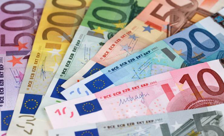Banconote Euro (Canva foto) - www.financecue.it