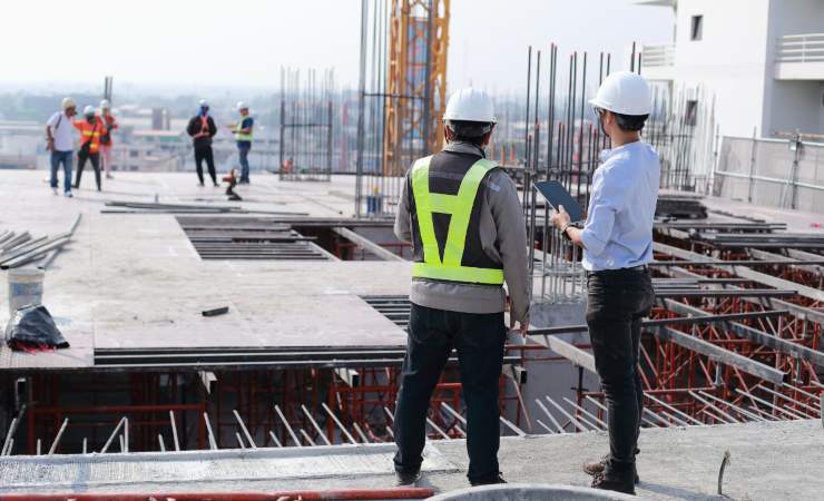 Foto della costruzione di un edificio (Canva foto) - www.buildingcue.it