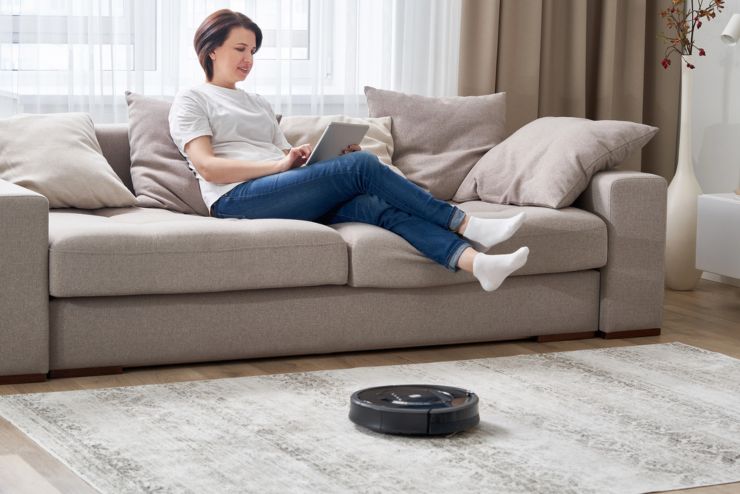 Robot aspirapolvere e non solo, ecco i migliori per uso domestico (DepositPhotos) - SystemsCUE