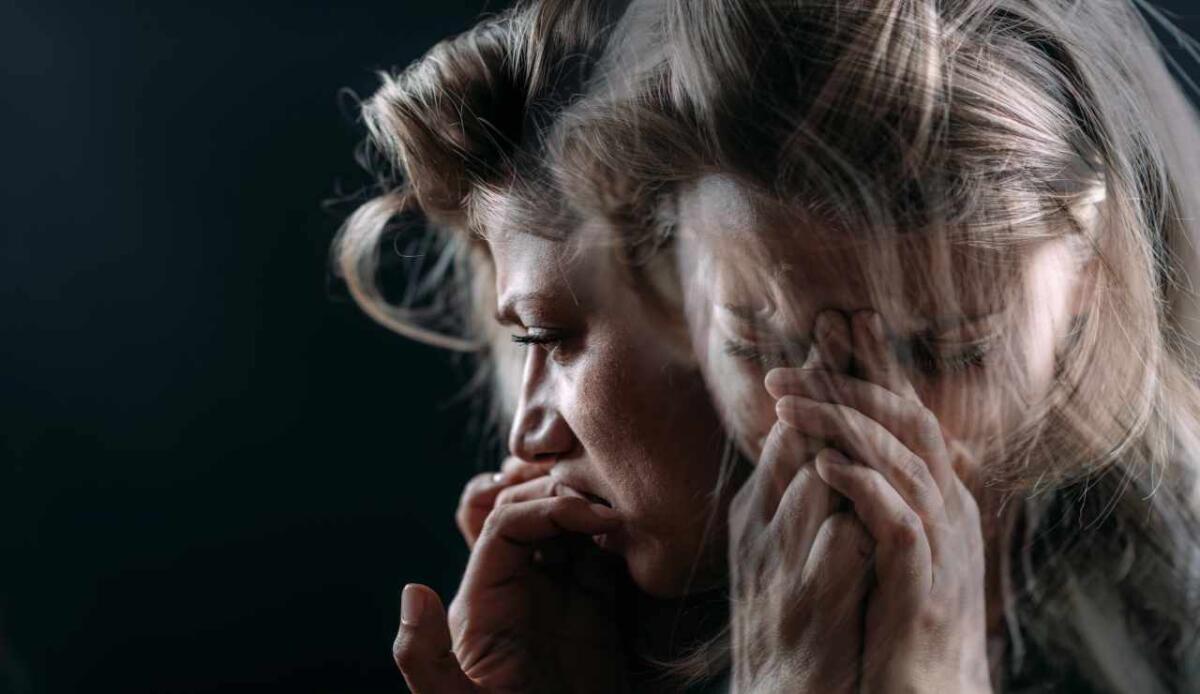PTSD e ormoni: una risposta diversa a seconda della cultura - Il ruolo degli ormoni nel PTSD (depositphotos.com) - www.biomedicalcue.it
