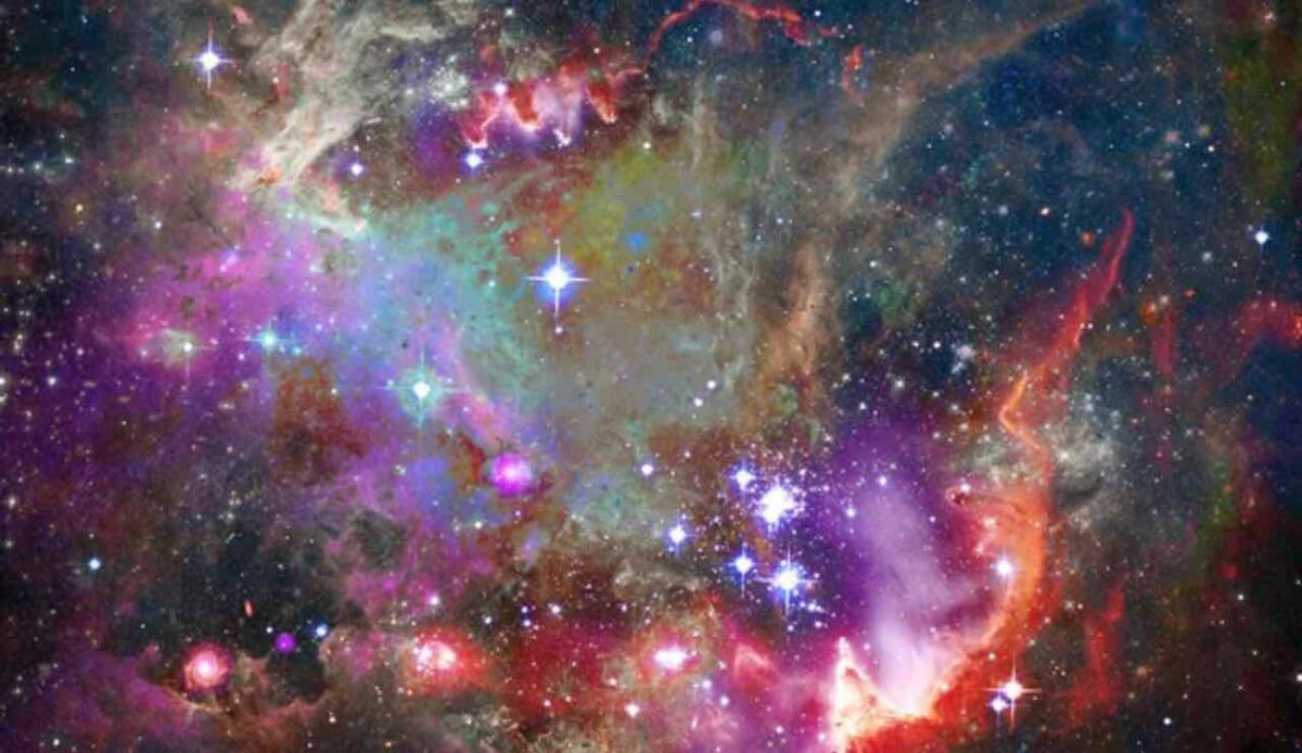 Osservazioni rivelano che il 40% delle nubi di formazione stellare non ha struttura filamentosa - Nubi di formazione stellari (Depositphotos foto) - www.aerospacecue.it