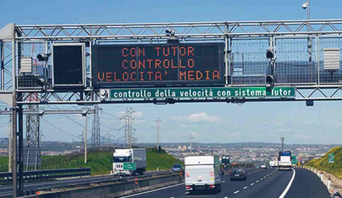 Velocità sotto controllo: la mappa aggiornata dei Tutor in Italia - Tratto autostradale (Autostrade foto) - www.vehiclecue.it
