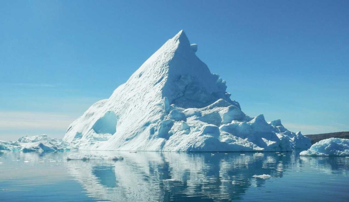 Terra: in alcuni periodi non è esistito il ghiaccio ai poli, una situazione tutt'altro che rara - Illustrazione di un paesaggio al Polo Nord (Pexels FOTO) - www.energycue.it