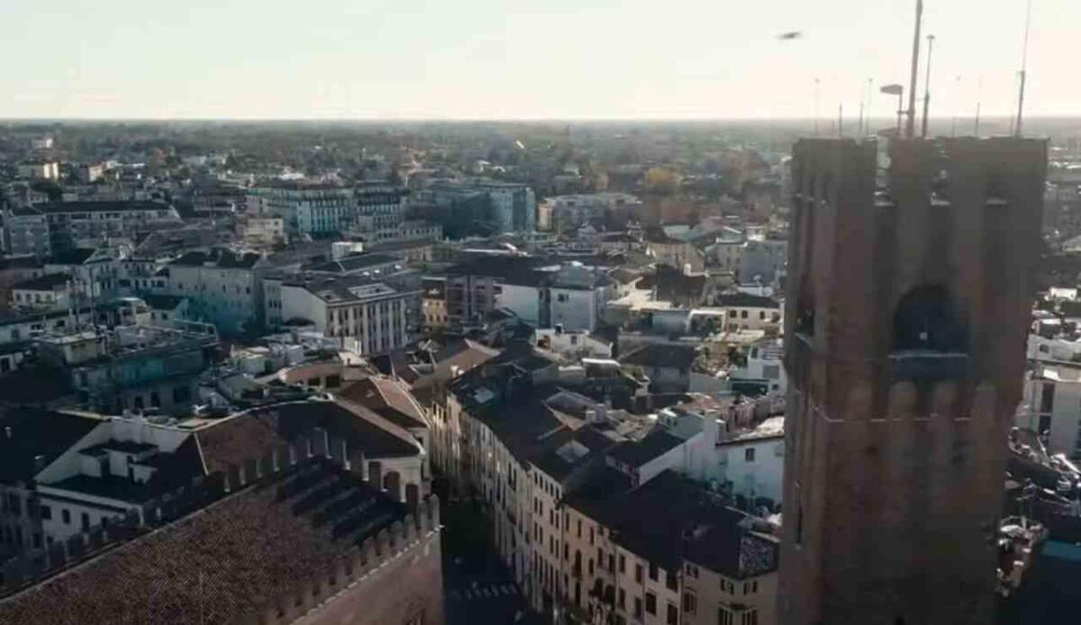 Treviso, un nuovo quartier generale dove lavoro, arte e socialità si fondono - Treviso (screenshot Sky/YouTube) - www.buildingcue.it
