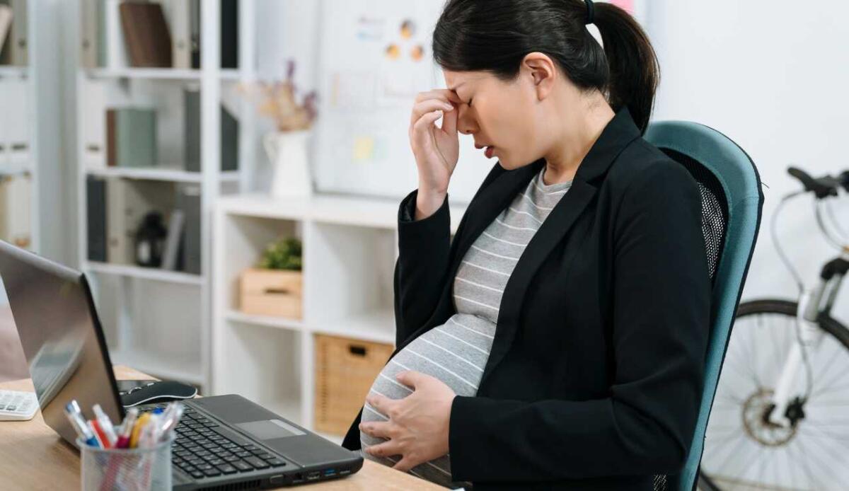 Lo stress prenatale influenza il neonato: gli effetti variano tra maschi e femmine a seconda del trimestre - Lo stress prenatale influenza il neonato (Canva foto) - www.biomedicalcue.it