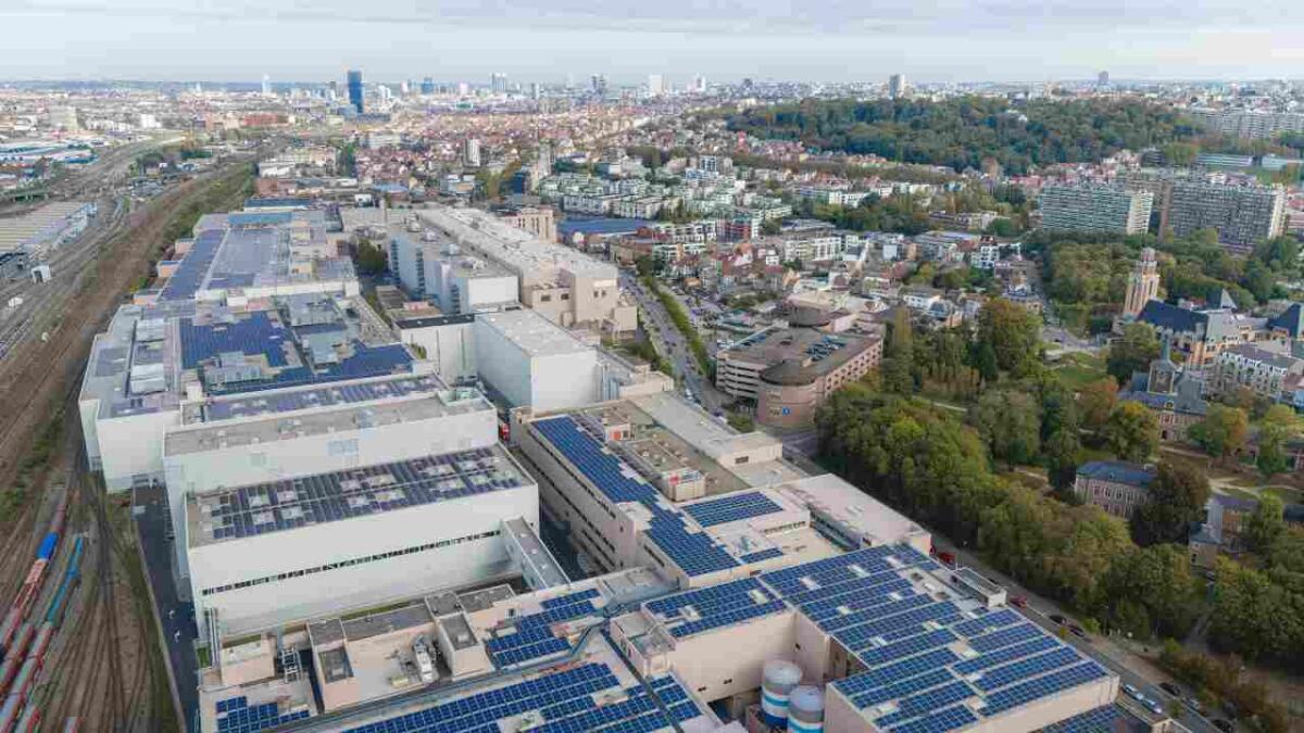 Audi chiude l’impianto di Bruxelles: 3.000 posti di lavoro persi per il flop della Q8 e-tron - Fabbrica Audi a Forest (Audi MediaCenter foto) - www.vehiclecue.it