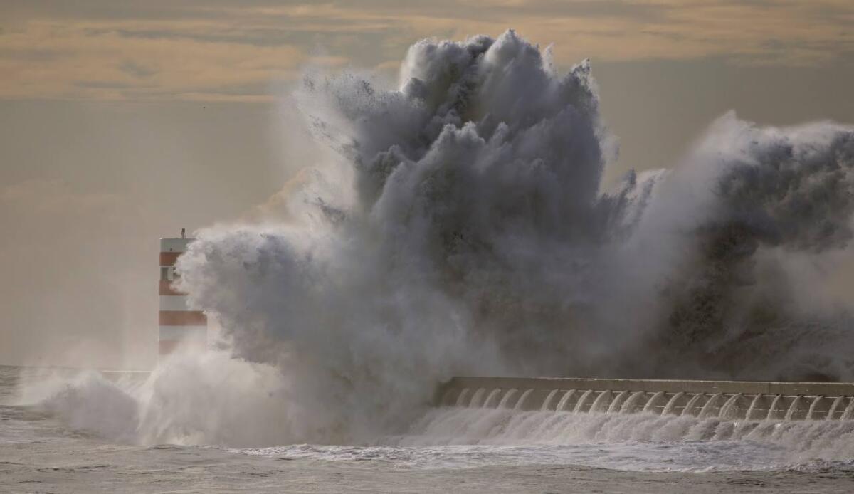 Onde giganti e tempeste letali: il Canale di Drake è il mare più temuto dai navigatori - Tempesta e pericolo, ecco il Canale di Drake (DepositPhotos) - MarineCUE