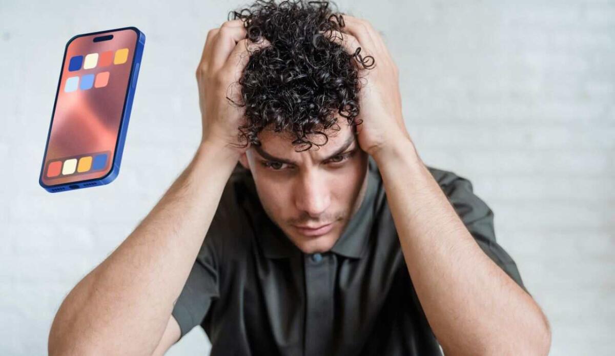 Sempre reperibili, sempre stressati: l’iperconnessione digitale danneggia il benessere lavorativo - Stress reperibilità (Canva Foto) - www.managementcue.it