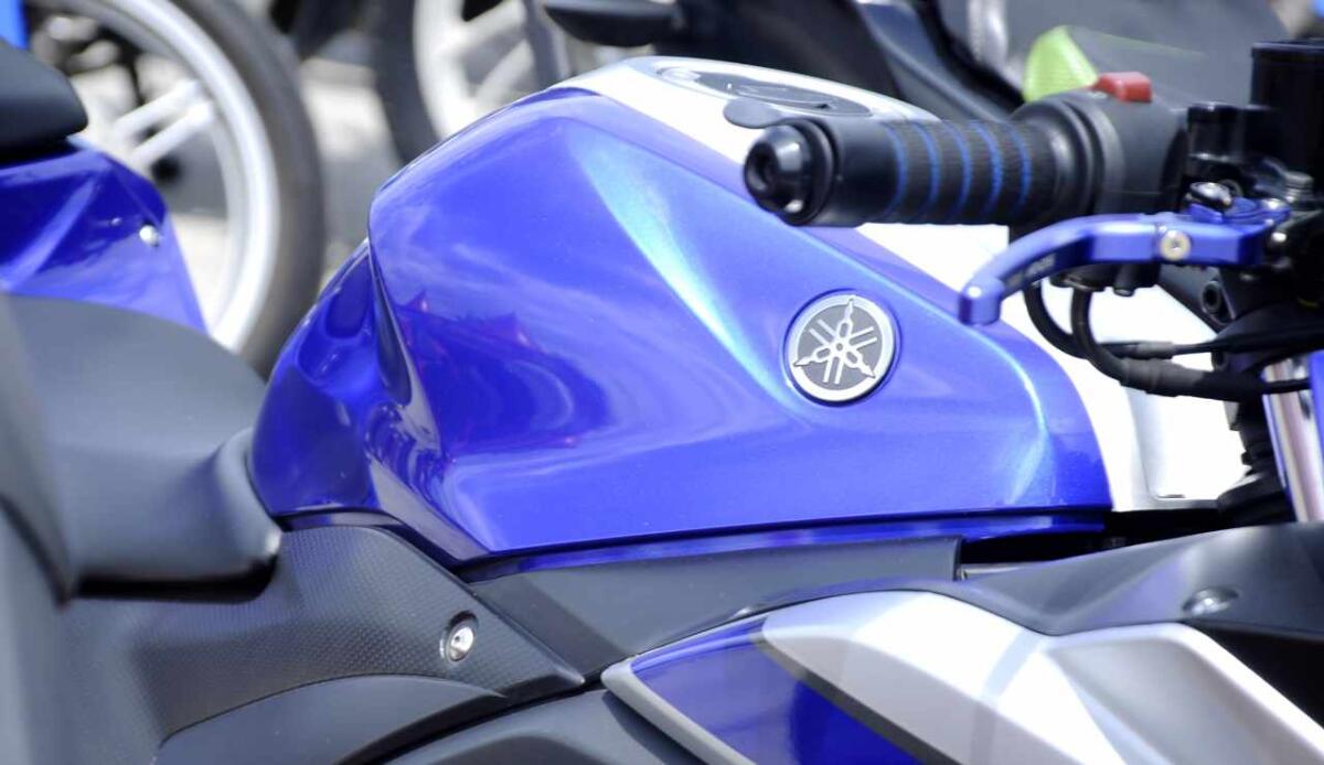 Tre motori su una moto? Yamaha lancia il suo innovativo ibrido SPHEV - Yamaha, ecco come funziona la nuova moto con tre motori (DepositPhotos) - VehicleCUE