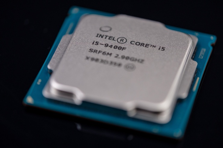 Illustrazione di un processore INTEL (Pixabay FOTO) - www.financecue.it