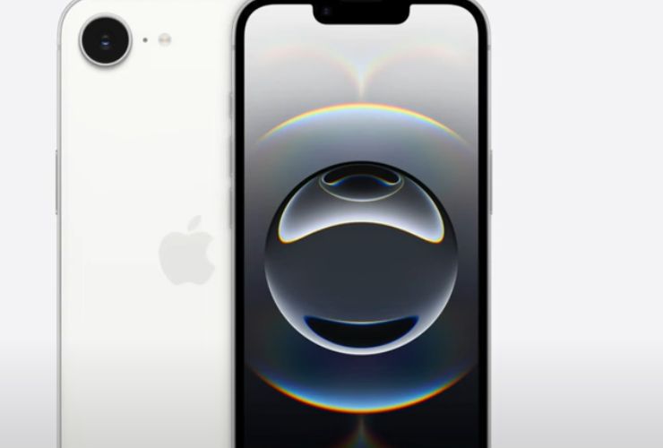 iPhone 16e (screenshote iPhone Italia/YouTube) - www.systemcue.it
