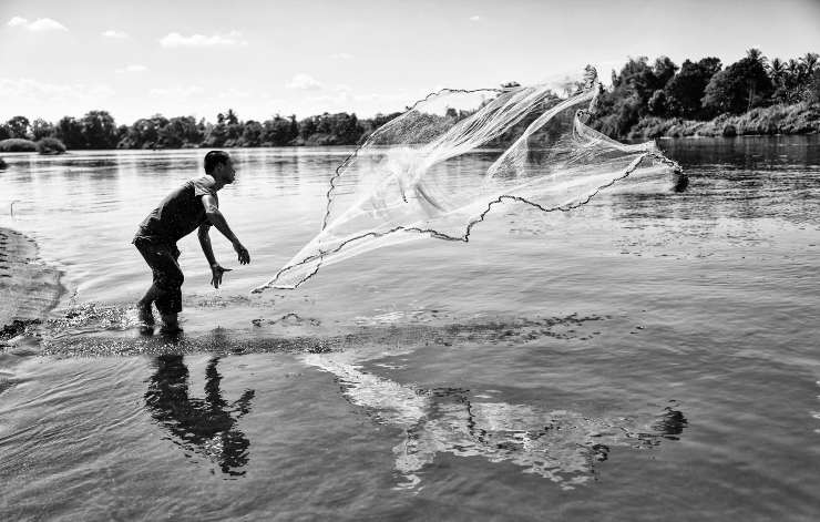 Illustrazione di un pescatore (Pexels FOTO) - www.energycue.it