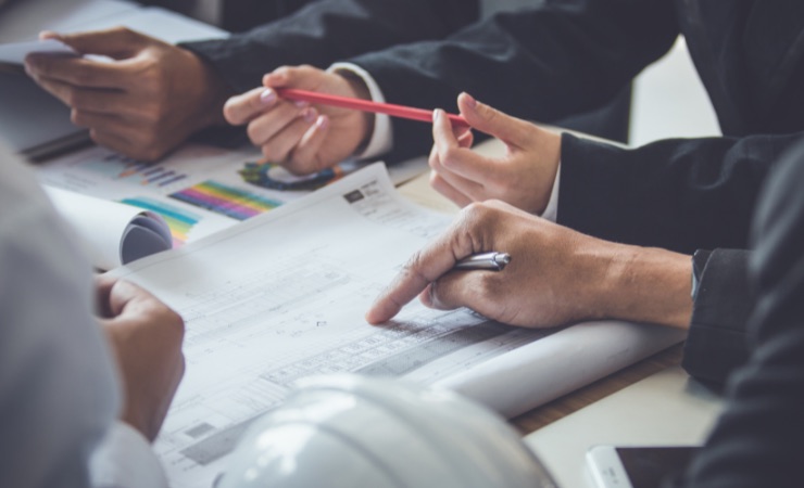 Preoccupazioni verso l'adozione dell'AI (Canva) - systemscue.it