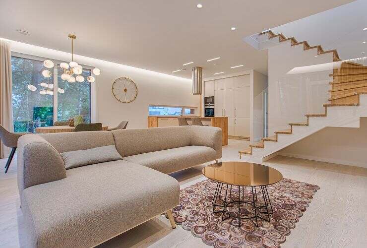 Casa piena di luce (Canva Foto) - www.buildingcue.it