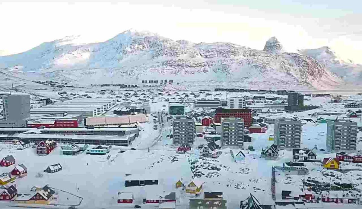 Nuuk: La capitale artica della Groenlandia tra tradizione e modernità - Nuuk (screenshot HUMAN DOCUMENTARY/YouTube) - www.buildingcue.it