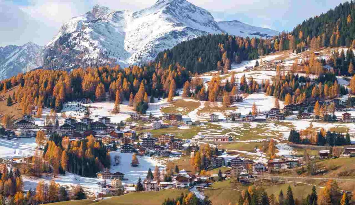 Trentino lancia incentivi per ristrutturare e vivere nei comuni più deserti - Una regione si ripopola (depositphotos.com) - www.buildingcue.it