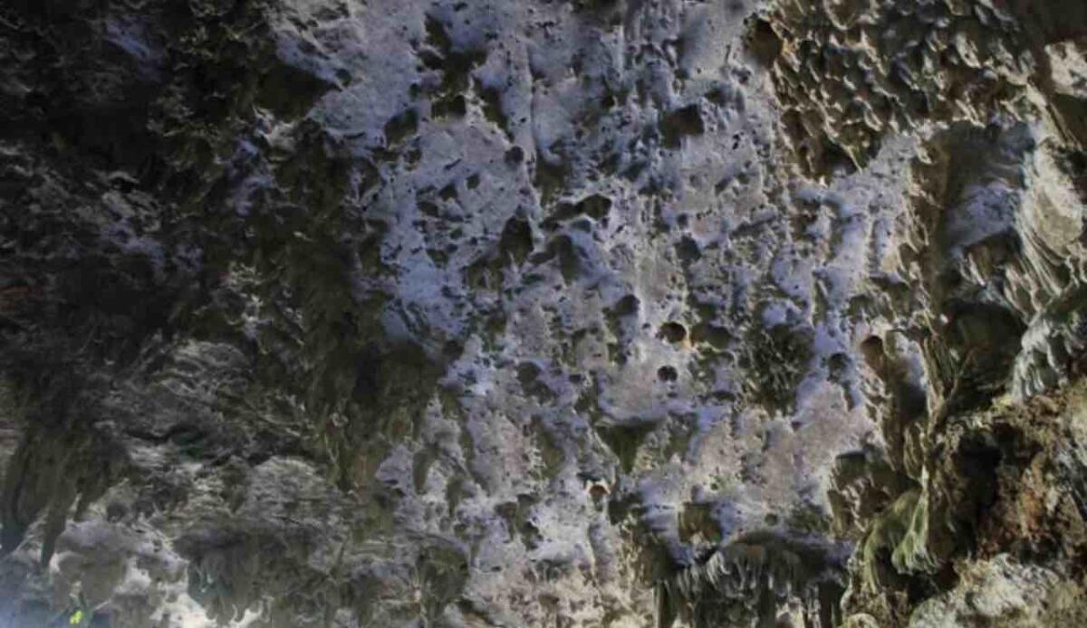 Scoperti dei microtunnel nel calcare in Africa e Medio Oriente: risalgono a 2 milioni di anni fa - Rocce calcaree (Depositphotos foto) - www.sciencecue.it