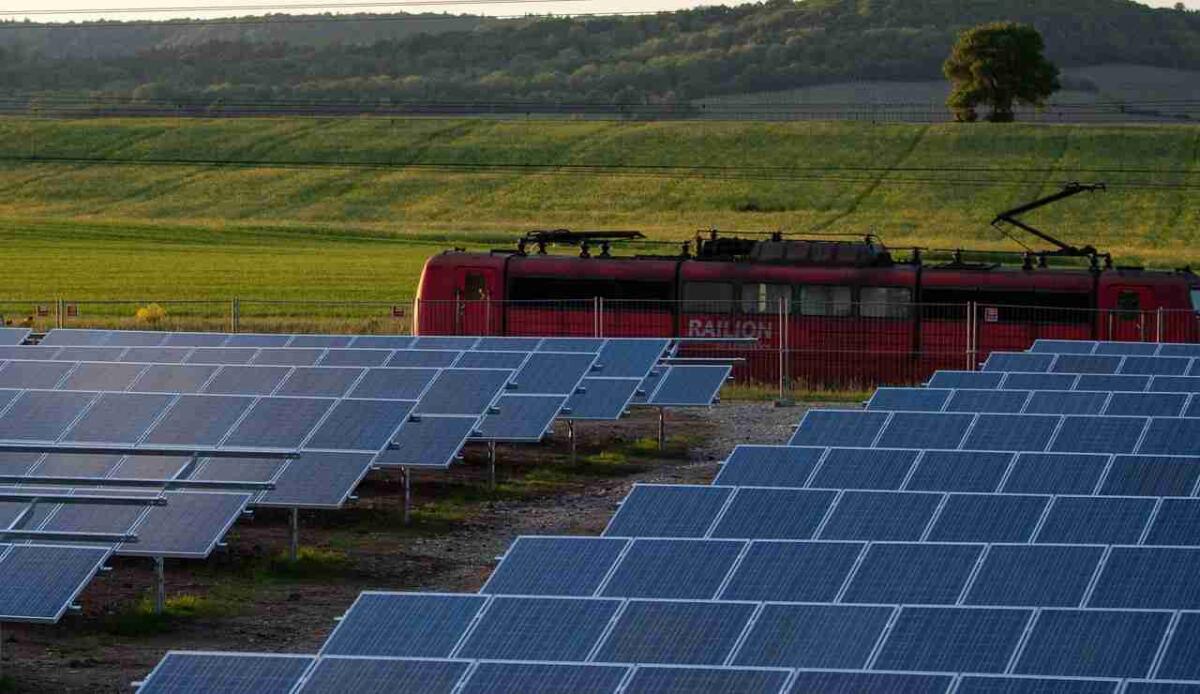 Differenza tra impianto fotovoltaico e solare termico: guida pratica a una scelta consapevole - 