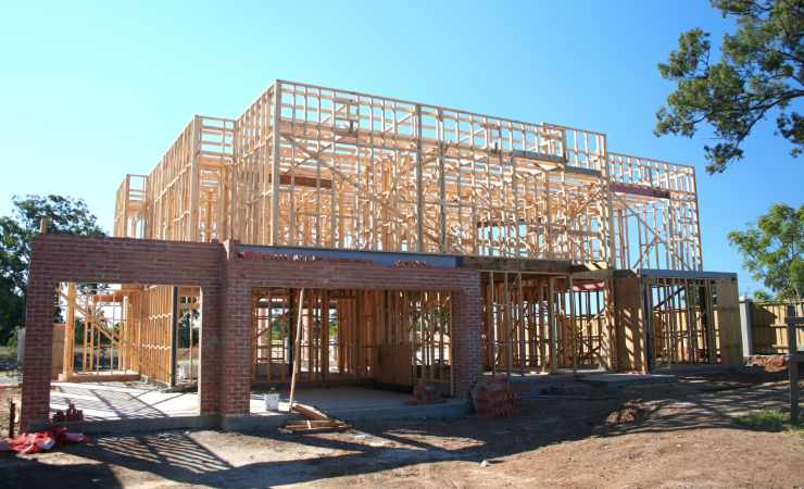 Costruzione di una casa (Canva foto) - www.buildingcue.it