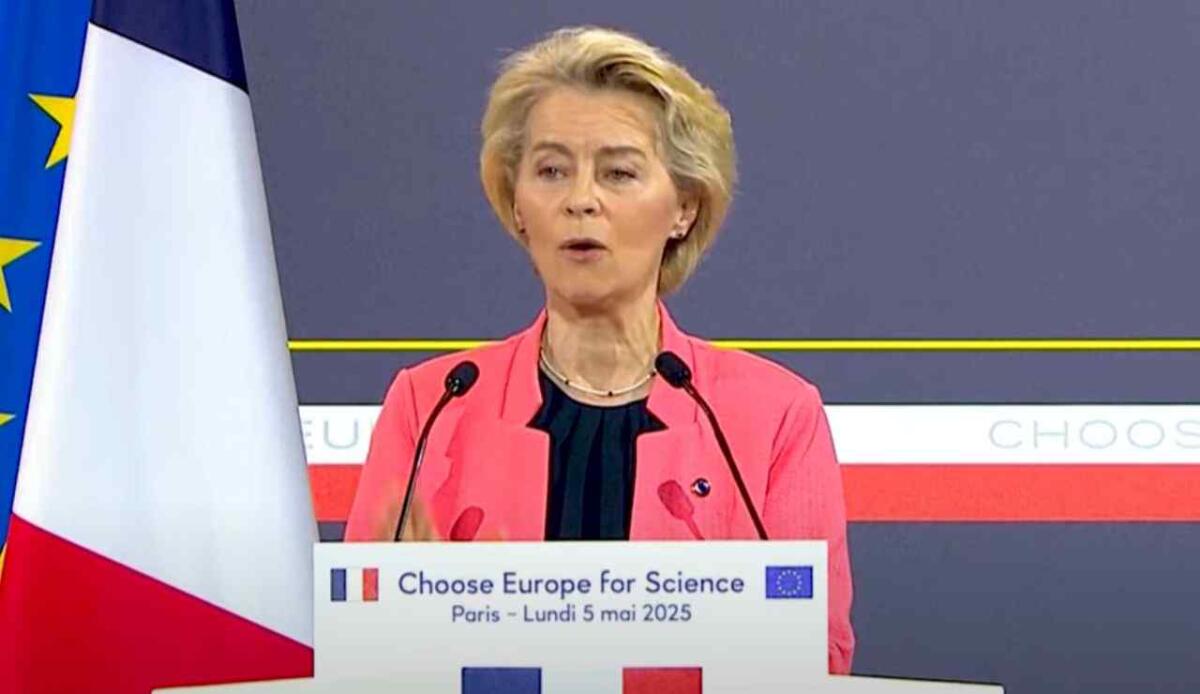 L'UE vuole sapere quanti anni hai: al via le nuove regole per la verifica dell'età online - L'UE sta lavorando sulle nuove indicazioni per la verifica dell'età. Scopri a chi si rivolge e perché è importante. (screenshot European Commission/YouTube) - systemcue.it