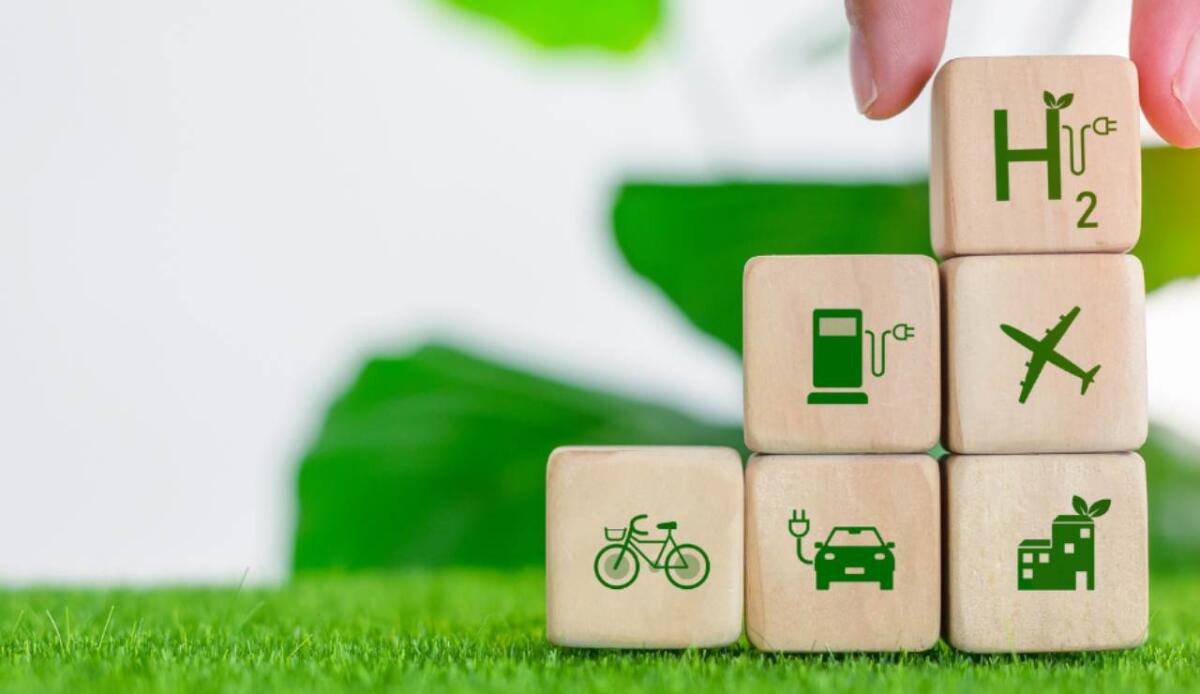 Green Deal europeo: la transizione ecologica funziona, ma nessuno sembra accorgersene - Illustrazione della transizione ecologica (Canva FOTO) - energycue.it