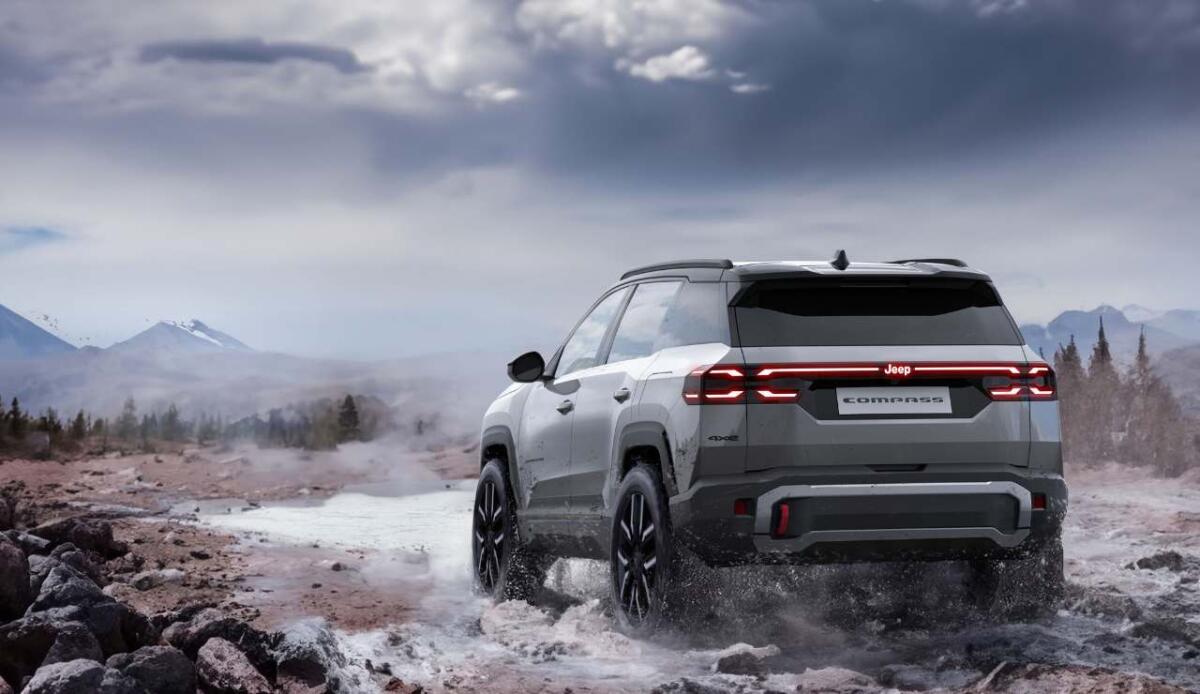 Stellantis dice addio alla sua auto ad idrogeno - Addio al progetto (facebook.com/Stellantis) - www.managementcue.it