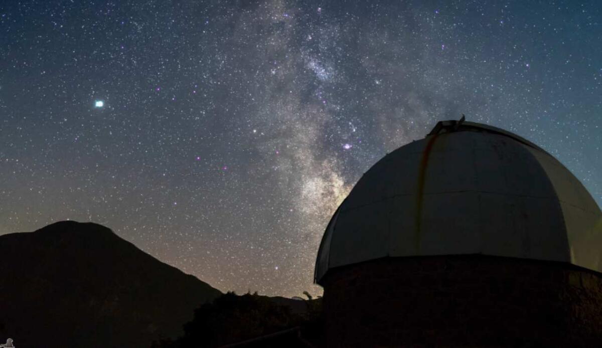 Primi fuochi celesti: le immagini inaugurali del Rubin Observatory incantano gli scienziati - Illustrazione di un osservatorio astronomico (Canva FOTO) - aerospacecue.it