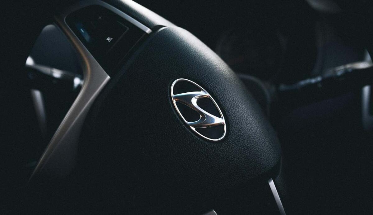 Esoscheletro senza ricarica: debutta X-ble Shoulder, l’assistente industriale di Hyundai e Kia - Illustrazione del logo della Hyundai (Pixabay FOTO) - vehiclecue.it