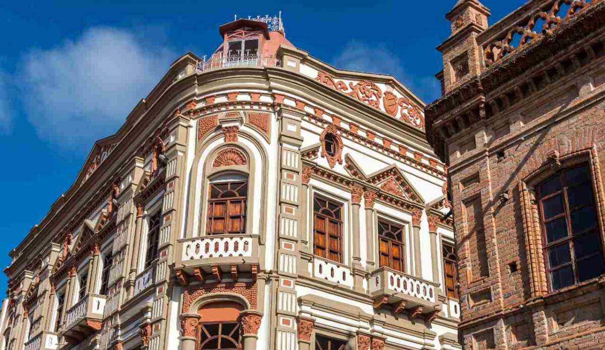 Serramenti e infissi per palazzi storici: come fare la scelta giusta - 