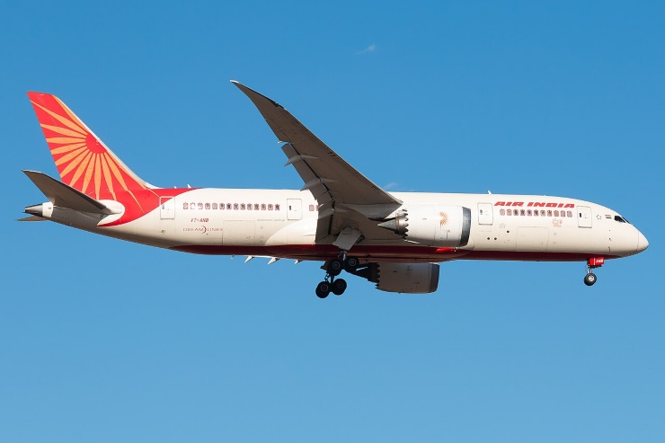 Illustrazione di un Air India (Wikipedia RyanZ225 PC (aka ZhangerAviation) FOTO) - aerospacecue.it