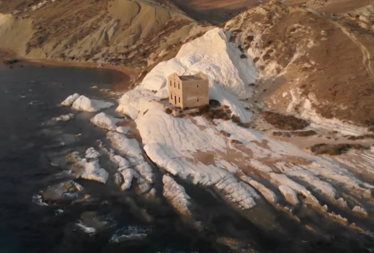 Punta Bianca Agrigento (screenshot Onionstrangers/YouTube) - buildingcue.it